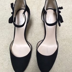 NIB Nine West Women’s black suede pumps